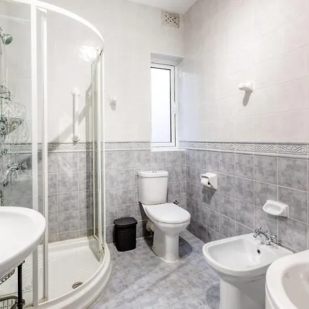 Pool Apartmán Is-Swieqi