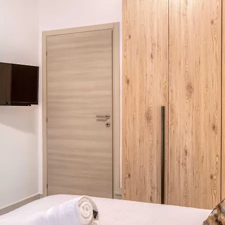 Pool Apartman