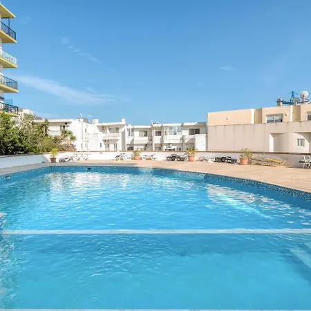 Apartman Pool Is-Swieqi