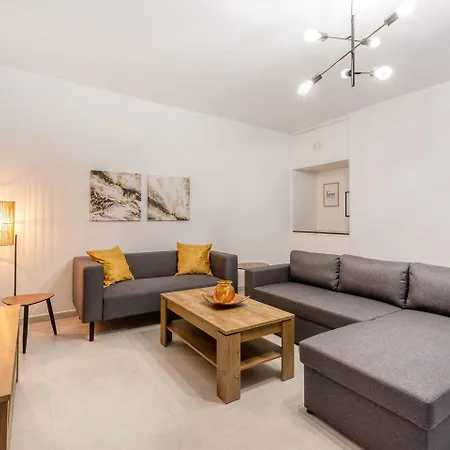 Pool Apartman Is-Swieqi