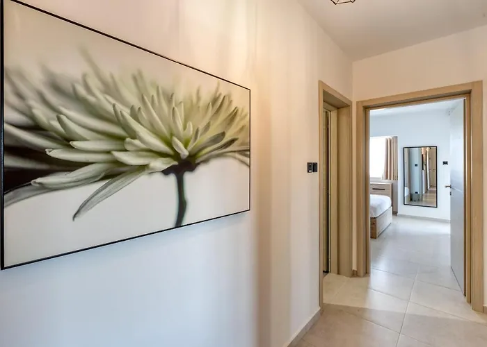 Апартаменты Pool Is-Swieqi