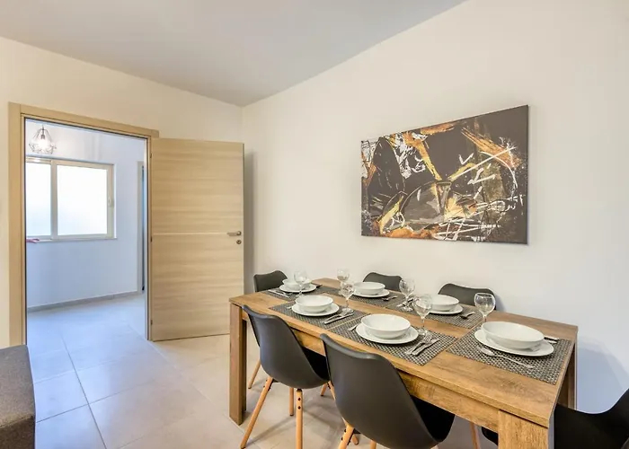 Апартаменты Pool *